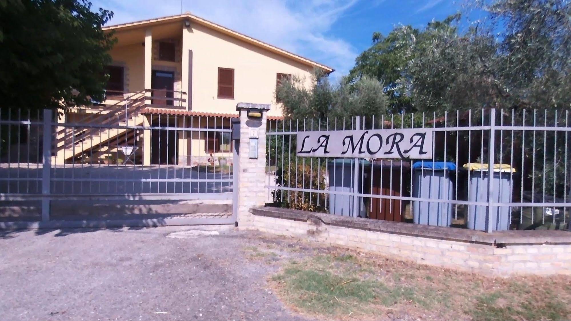 Agriturismo La Mora Assisi Exterior photo