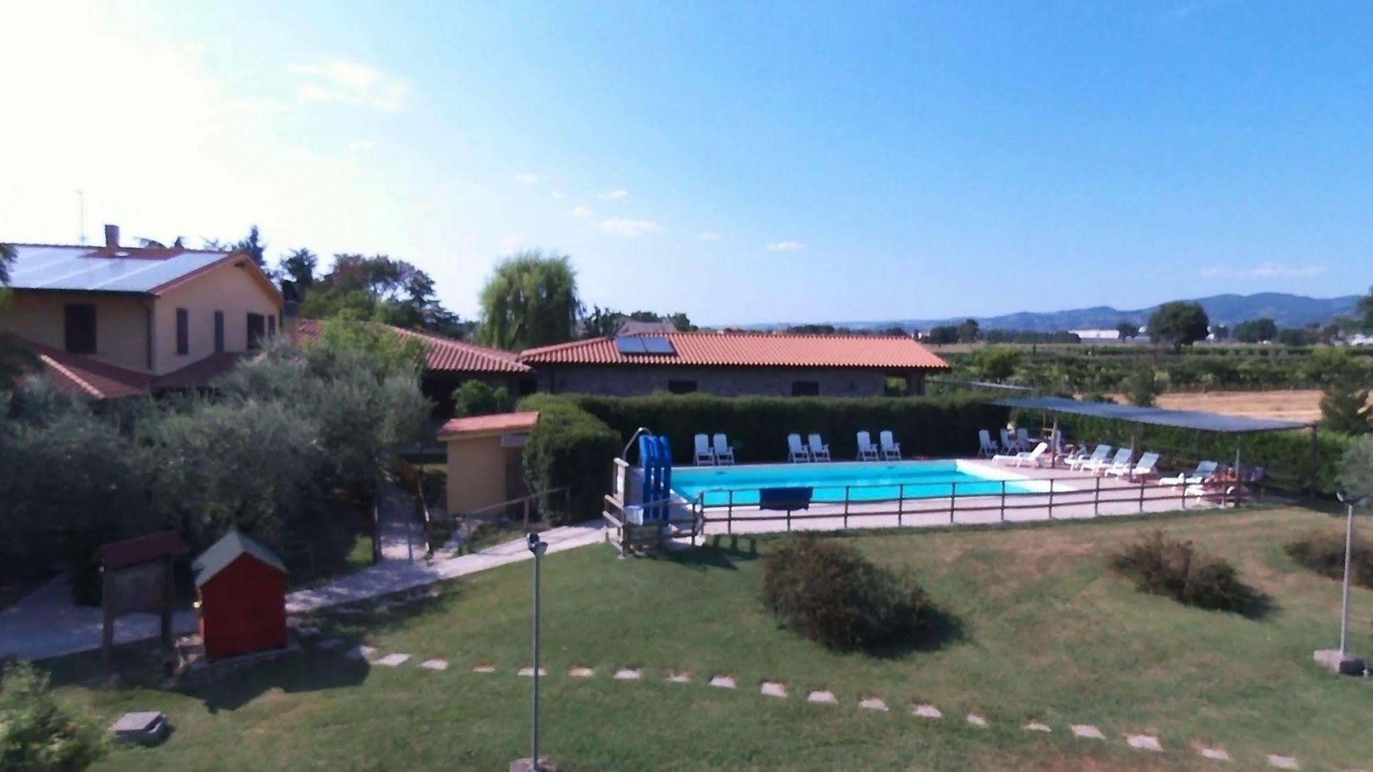Agriturismo La Mora Assisi Exterior photo