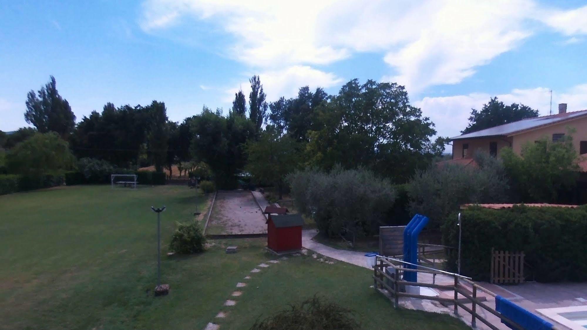 Agriturismo La Mora Assisi Exterior photo