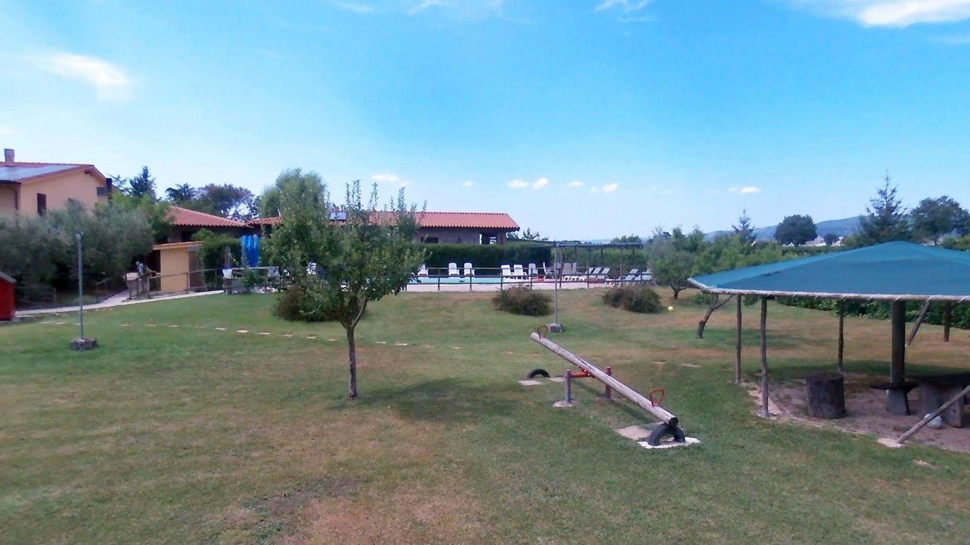 Agriturismo La Mora Assisi Exterior photo